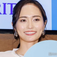 山賀琴子、結婚を報告 夫との2ショットも公開 画像