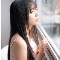 日向坂46齊藤京子、素肌輝くキャミ姿にうっとり “アイドル最後のグラビア”披露 画像