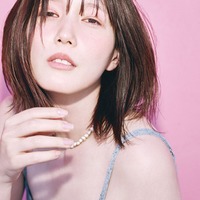 本田翼、美脚・デコルテ・ウエスト…“芸能界イチの美肌”大胆見せ 画像