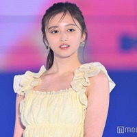 乃木坂46井上和、金髪姿のオフショット公開「なんでも似合う」「レアな写真嬉しい」の声 画像