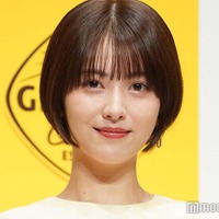 浜辺美波、家族役との“再会”に喜び「本当に特別なお仕事だなと思います」 画像