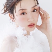 永野芽郁、“今ときめくこと”は？透明感溢れる美肌＆ピュア顔「VOCE」1年ぶり表紙 画像