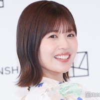 日向坂46松田好花、写真集を見た家族の反応にツッコミ 自己採点は「びっくり仰天」【振り向いて】 画像