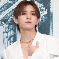 Hey! Say! JUMP山田涼介、総額940万円超えジュエリーまとい登場 素肌チラリスーツ姿【ティファニー×山田涼介】 画像