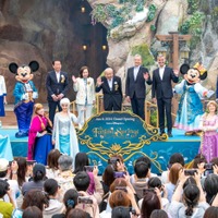 東京ディズニーシー新エリア「ファンタジースプリングス」開業宣言　アナとエルサ、ラプンツェルら駆けつける 画像