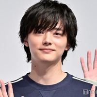 櫻井海音、ハイトーンヘア復活で雰囲気ガラリ「びっくり」「かっこよさ増した」の声 画像