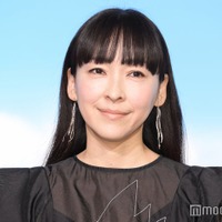 麻生久美子、夫撮影バースデーショット＆息子からの“手書き”メッセージに反響「貴重すぎる」マネージャーが公開 画像