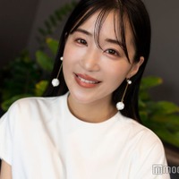 「バチェラー」出演美女、白ビキニ姿で美谷間披露「スタイル良すぎ」「可愛い」絶賛の声 画像