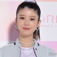 馬場ふみか、美ウエスト輝くランジェリー姿「セクシー」「美しい」と反響 画像