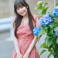 “SKE48のニュースター”大村杏、人生初水着姿披露 フレッシュな笑顔にドキッ 画像
