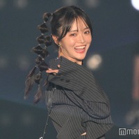 田久保夏鈴、ミニ丈トップスから美ウエストちらり キュートなヘアに視線集中【関西コレクション 2024 A／W】 画像