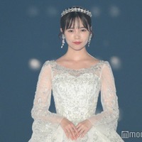 島崎遥香、ゴージャスドレスで“プリンセスぱるる”降臨 優雅なウォーキング披露【関西コレクション 2024 A／W】 画像