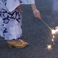 夏休み、友人5人で花火を持ち寄ると…→予想外の事態に「みんなの性格が出てる」「面白い」 画像