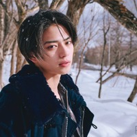 話題の若手俳優・岩瀬洋志、1st写真集決定 20歳の“今しか見られない素顔”収録【LYRE】 画像