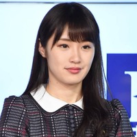 高山一実、祖父と並んだ笑顔SHOTにファンほっこり「素敵な写真」「おじいちゃん幸せそう！」 画像