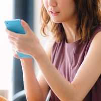 友人「今週末…」仕事で疲れているときに友人からLINEが！突然の連絡に「思わず笑顔に」「心が軽くなった」 画像