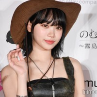 LE SSERAFIMチェウォン、美デコルテ大胆披露「破壊力やばい」「お人形さんみたい」ファン悶絶 画像