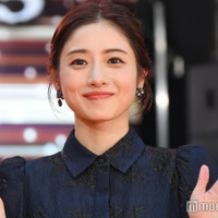 石原さとみら「アンナチュラル」約6年越し過去ショット再現が話題「最高のチーム」「変わらなくてすごい」 画像