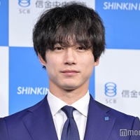 坂口健太郎、俳優業を孤独に感じた過去「必要のない石を詰めながら歩いていた」 画像