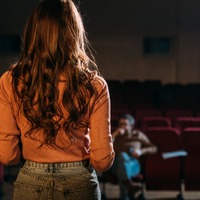 【大学で】全員初心者の演劇部。勉強のために市民劇団に入ると”憧れの役者”が…？「本当に嬉しい」「努力が報われた」 画像