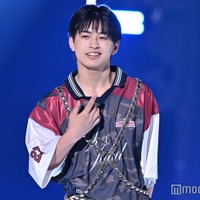 Boys be池川侑希弥、いたずらな笑みで魅了 個性的アクセ身に着ける【TGC 2024 A／W】 画像