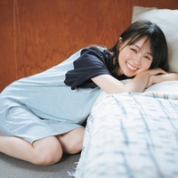 乃木坂46賀喜遥香、色白美脚披露 爽やかな笑顔にドキッ 画像