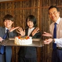 「民王R」クランクイン 遠藤憲一＆なにわ男子・大橋和也、あのへバースデーサプライズ「ぼく丸が好きなんです」 画像