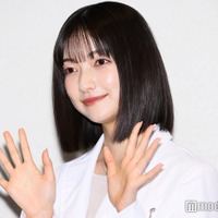 櫻坂46・大園玲、女医姿で登場 “幽霊でもいいから会いたい”存在は？【幽霊でもよかけん、会いたかとよ】 画像