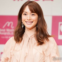 蛯原友里、双子の妹ファミリーと誕生日ディナー ほろ酔い姿で密着「奇跡の2ショット」「美人姉妹すぎて見惚れる」の声 画像