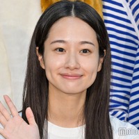 藤間爽子、桜井玲香＆谷まりあらと意気投合 “完全再現”で原作者からは太鼓判【つづ井さん】 画像