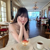 SILENT SIREN黒坂優香子、結婚発表 直筆署名・ウエディングドレス姿も公開 画像