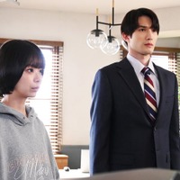 【モンスター 第1話】杉浦(ジェシー)、突如現れた亮子(趣里)に困惑 画像