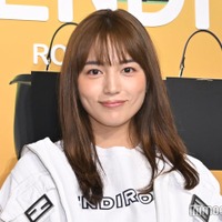 川口春奈、イタリアで美脚際立つ「スタイル抜群」「ポスターにして飾りたい」と反響 画像