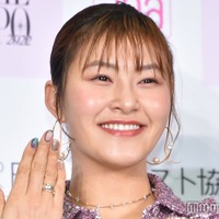 村上佳菜子、イケメン夫とのバースデーショット公開「幸せオーラ全開」「ラブラブ」と反響 画像