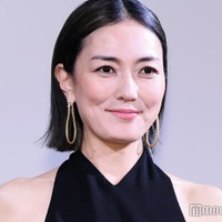 板谷由夏、美背中ざっくりドレス姿で登場「50歳を目の前にして人として女性としていろんなことを考える1年だった」【Precious WATCH AWARD 2024】 画像