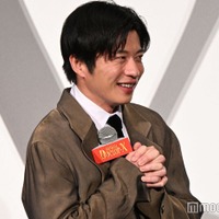 田中圭、舞台挨拶で珍回答「やめときゃよかったな！」と絶叫 遠藤憲一から助け舟【劇場版ドクターX】 画像