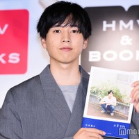 坂東龍汰、初写真集の重版決定に驚き お気に入りは“父の椅子”座るカット【日常日和】 画像