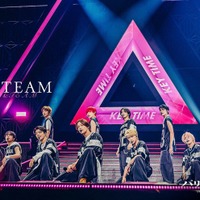 &TEAM、映画初出演決定「パリピ孔明」重要な役どころでライブ&演技披露【パリピ孔明 THE MOVIE】 画像
