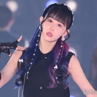 ゆりにゃ、圧巻スタイルに会場釘付け ブラックミニワンピ姿【関コレ2025S/S】 画像