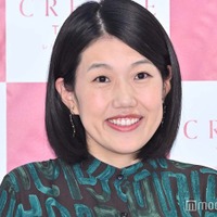 横澤夏子、3人の娘連れた“雨の日の登園スタイル”公開「画期的」「子どもも喜びそう」の声 画像