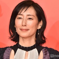 木村多江、筍掘りでスキニーデニムから美脚スラリ「スタイル抜群」「何をしても絵になる」の声 画像