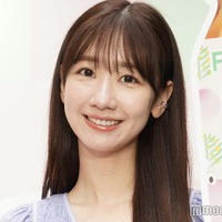 柏木由紀、ベアトップドレスで美デコルテ輝く「透明感がすごい」「色っぽい」と反響 画像