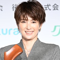 吉瀬美智子、長女が学校で作った陶芸作品公開「ママ譲りのセンスの良さ」「才能すごい」の声 画像