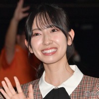 日向坂46金村美玖、美脚のぞくミニスカコーデ披露「透明感すごい」「見惚れた」と反響 画像