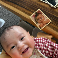 山本圭壱、幼少期の自身と愛娘の比較SHOTに「2人に似てて可愛い」「愛くるしすぎます」の声 画像