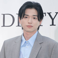32歳の白洲迅、“もうないと思ってた”制服SHOTに「違和感なさすぎです笑」「めっちゃ似合っててかっこよき」の声 画像