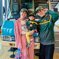 おばたのお兄さん、山崎アナ&1歳息子と“クロネコヤマトミュージアム”で充実タイム「最高過ぎました!」 画像