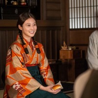 朝ドラ「あんぱん」不穏ナレーションに視聴者ざわつく「すでに圧倒されてる」「怖すぎ」 画像