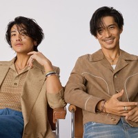 赤西仁&錦戸亮、“ブシュロン”ジュエリー纏い「ヌメロ・トウキョウ」表紙 本音詰まったロングインタビューも掲載 画像