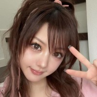 「10代にしか見えない」田中れいな、ギャルな雰囲気全開のピースSHOTに反響「この髪型かわいすぎる」 画像